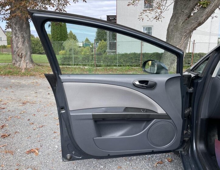 Seat Leon Hatchback 1,6 l 75 kw