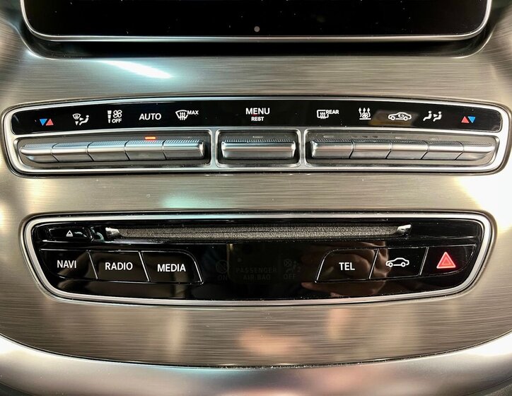 Mercedes-Benz Třídy V 23