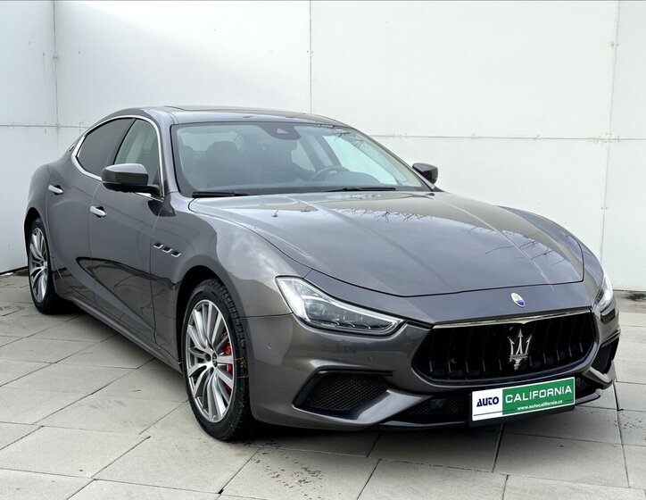 Maserati Ghibli Sedan 3,0 l 316 kw