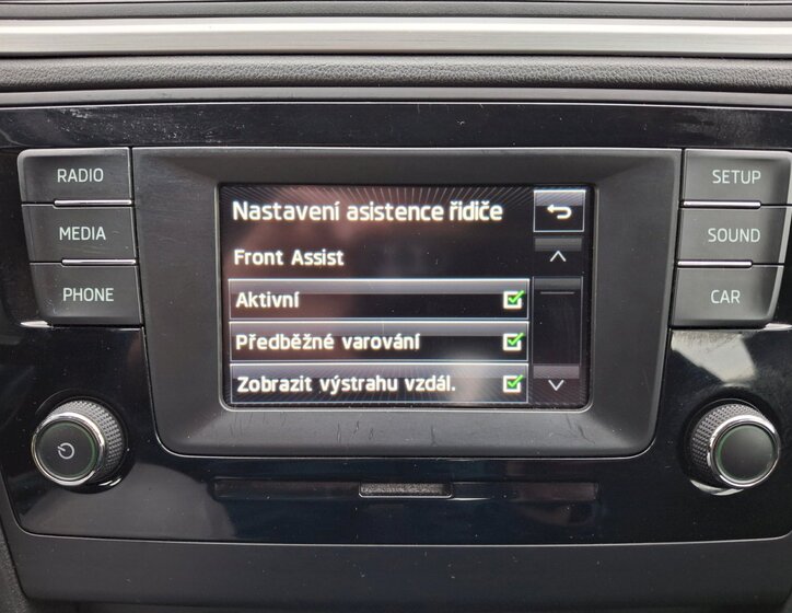 Škoda Rapid Sedan / Limuzína 1,2 l 66 kw