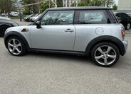 Mini Cooper Hatchback 1,6 l 88 kw