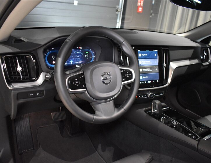 Volvo V60 Kombi 2,0 l 257 kw