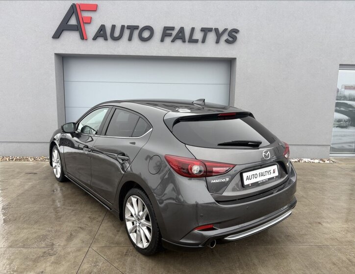 Mazda 3 Hatchback 2,0 l 88 kw
