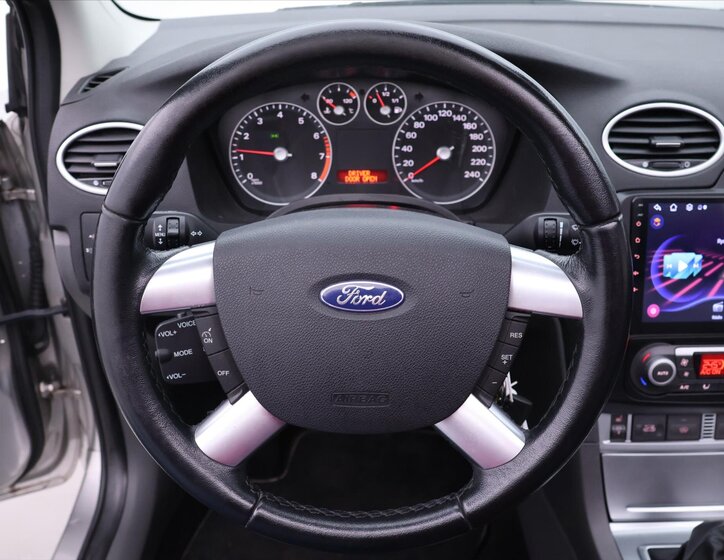 Ford Focus Kabriolet 2,0 l 107 kw