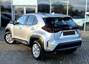 Toyota Yaris Cross SUV 1,5 l 85 kw
