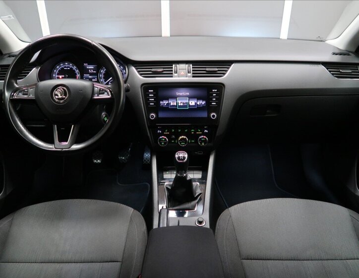 Škoda Octavia Liftback 1,6 l 85 kw