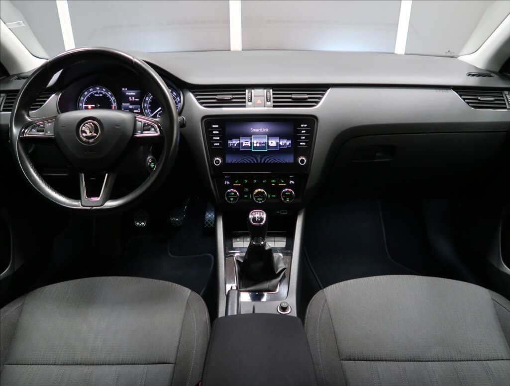 Škoda Octavia Liftback 1,6 l 85 kw