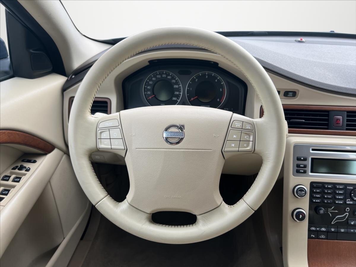 Volvo V70 Kombi 2,4 l 136 kw