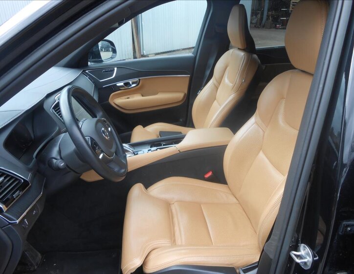 Volvo XC90 Ostatní 2,0 l 173 kw