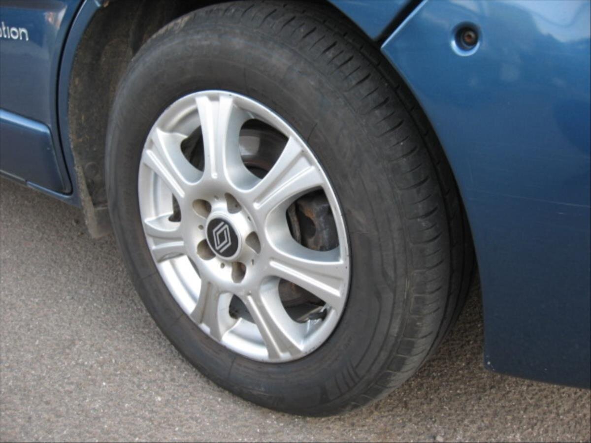 Renault Trafic Kombi 2,5 l 99 kw