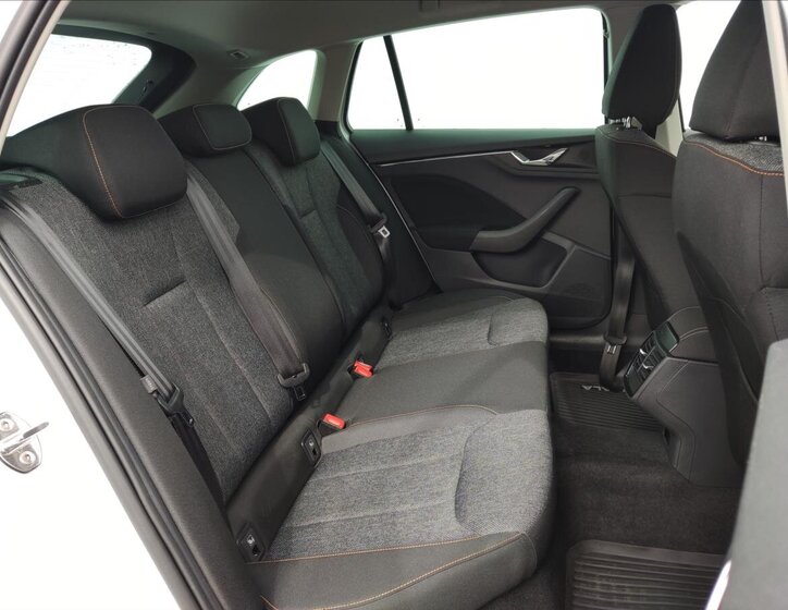 Škoda Scala Hatchback 999,0 66 kw