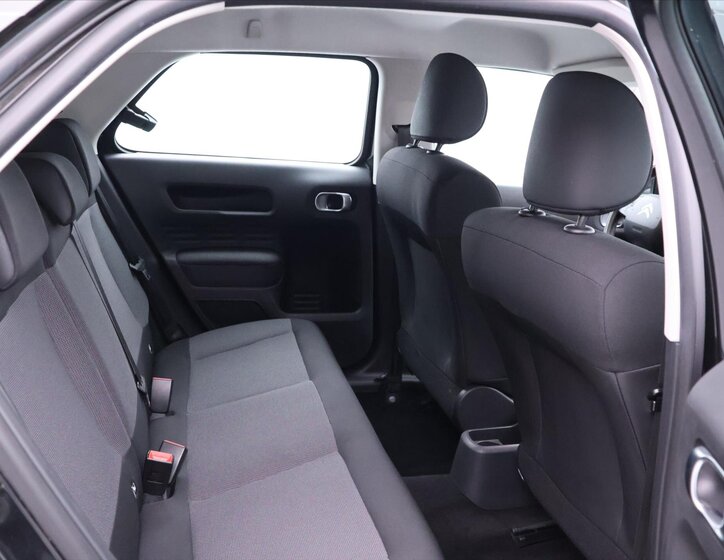 Citroën C4 Cactus 13