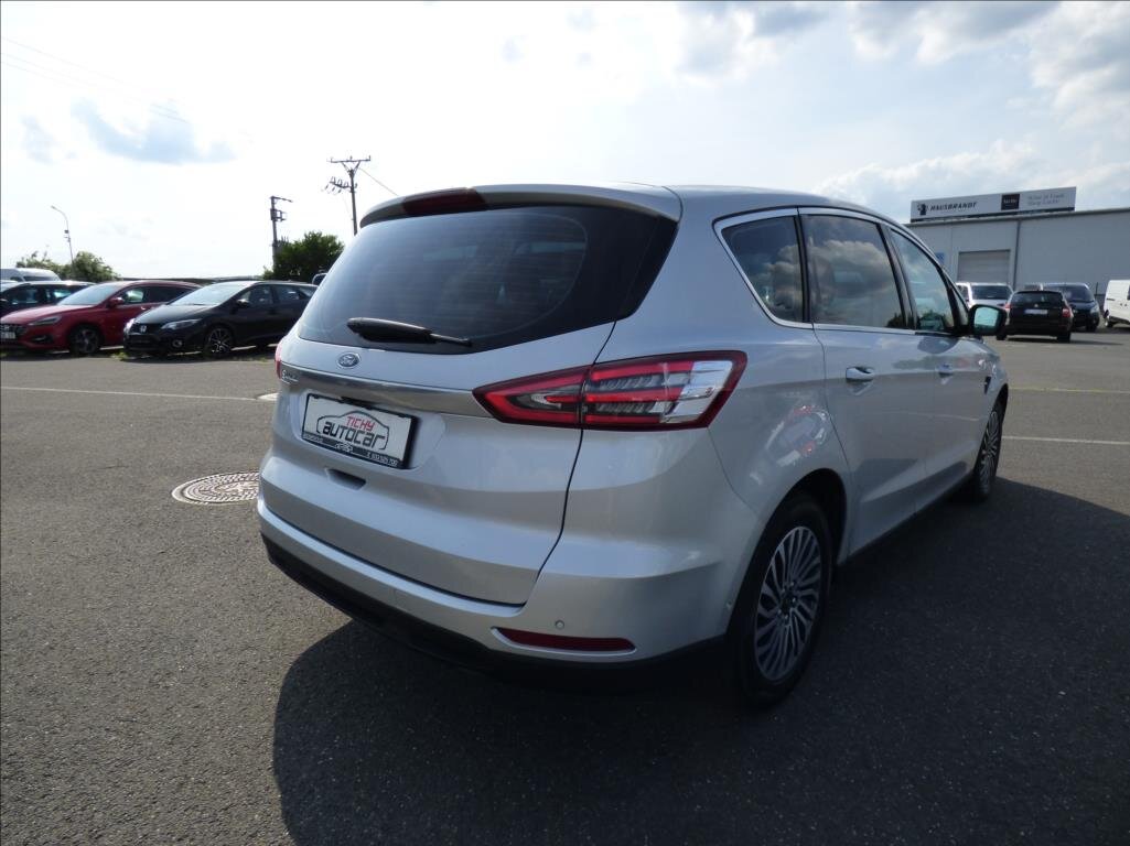 Ford S-MAX MPV 2,0 l 110 kw