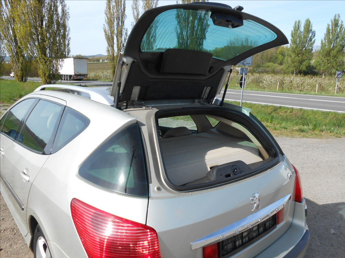 Peugeot 407 Kombi 2,2 l 120 kw