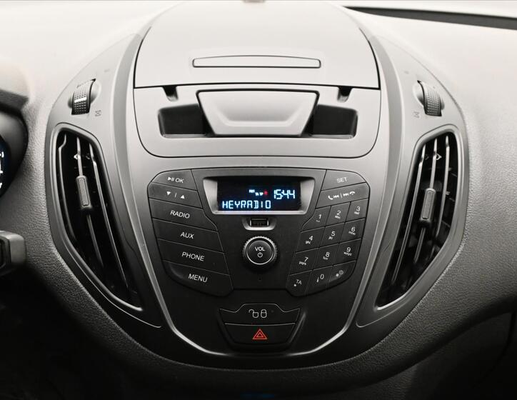 Ford Tourneo Courier 19