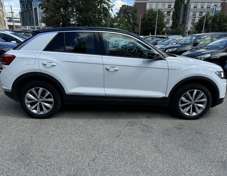 Volkswagen T-Roc Hatchback 2,0 l 110 kw
