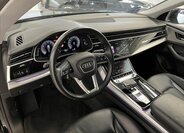Audi Q8 SUV 3,0 l 250 kw