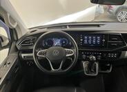 Volkswagen Multivan 5