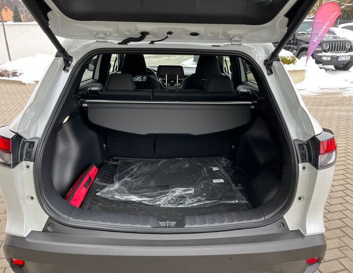 Toyota Corolla Cross SUV 2,0 l 112 kw