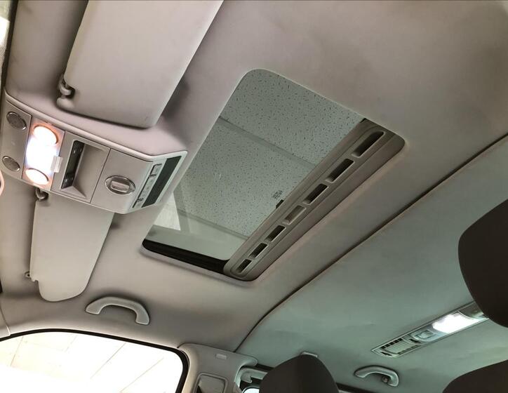 Volkswagen Multivan 17