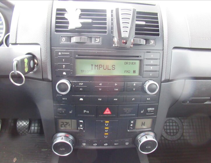 Volkswagen Touareg Kombi 2,5 l 165 kw