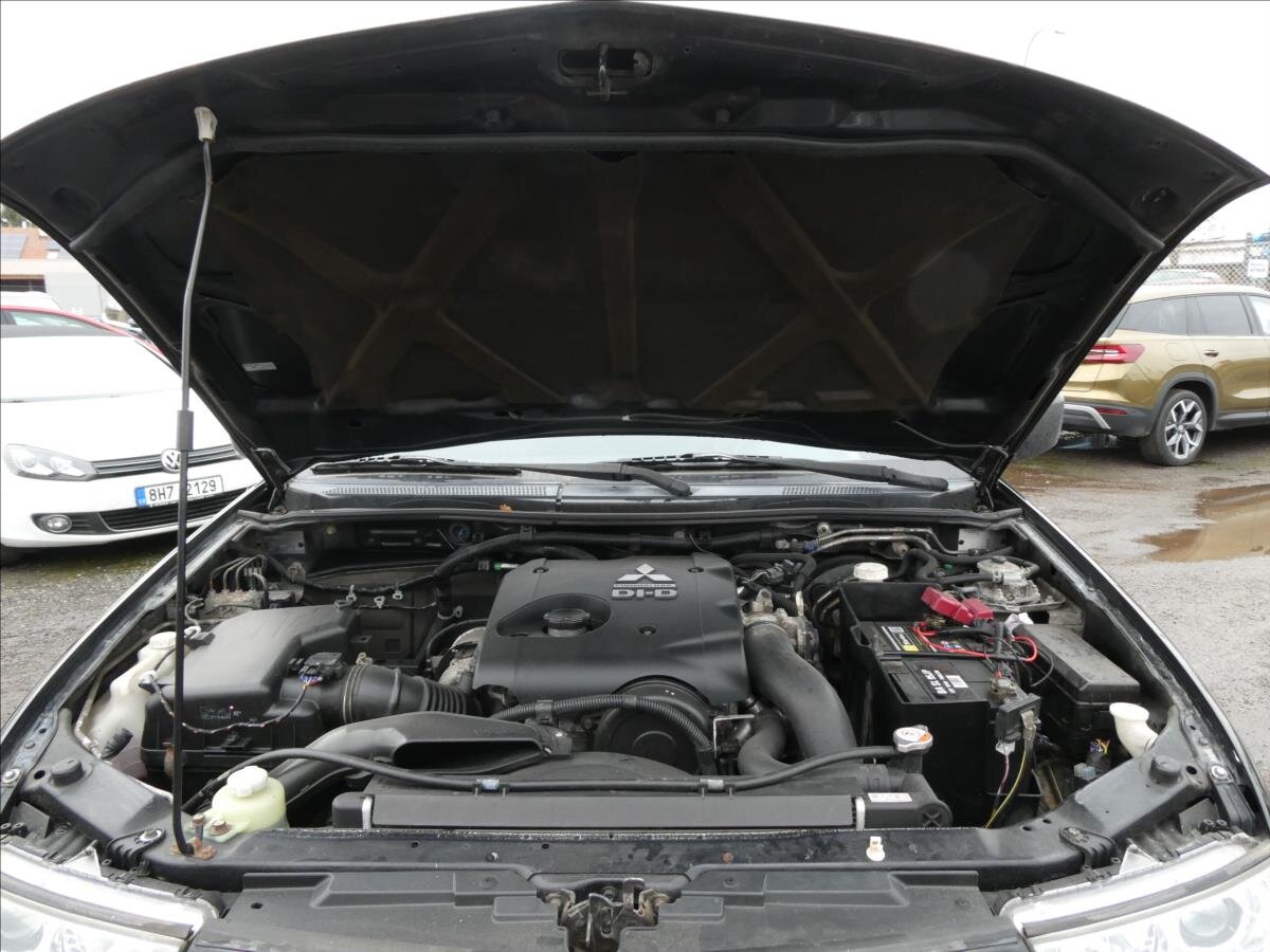 Mitsubishi L200 Pick-up 2,5 l 100 kw