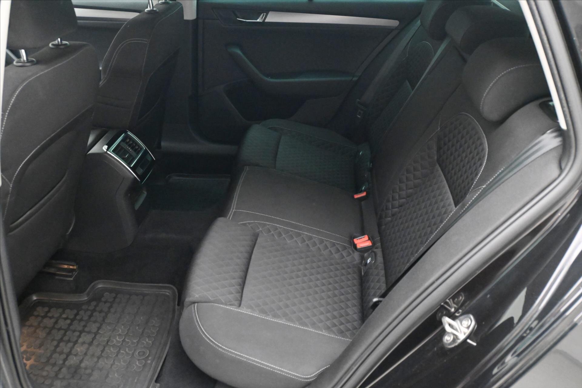 Škoda Superb Kombi 2,0 l 110 kw