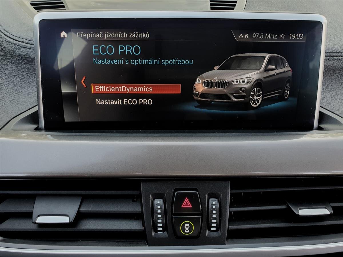 BMW X1 SUV / Terénní 2,0 l 141 kw