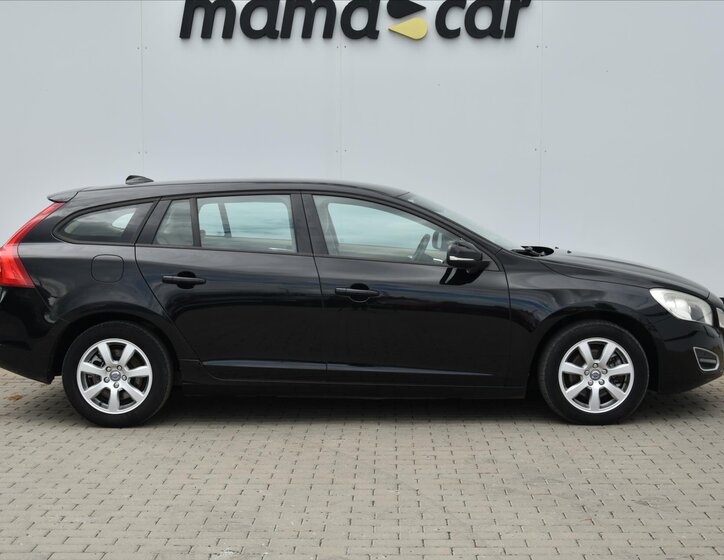 Volvo V60 Kombi 2,0 l 120 kw