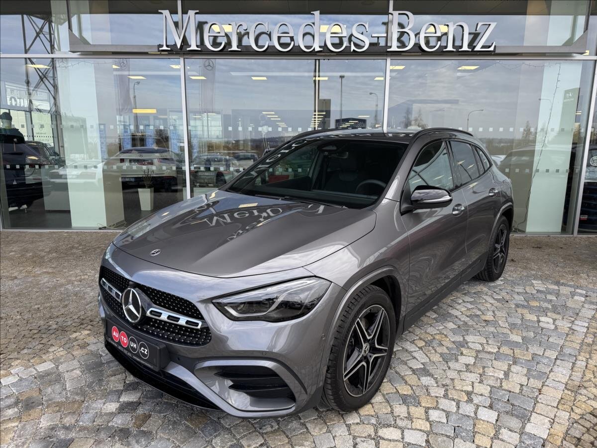 Mercedes-Benz GLA SUV 2,0 l 110 kw