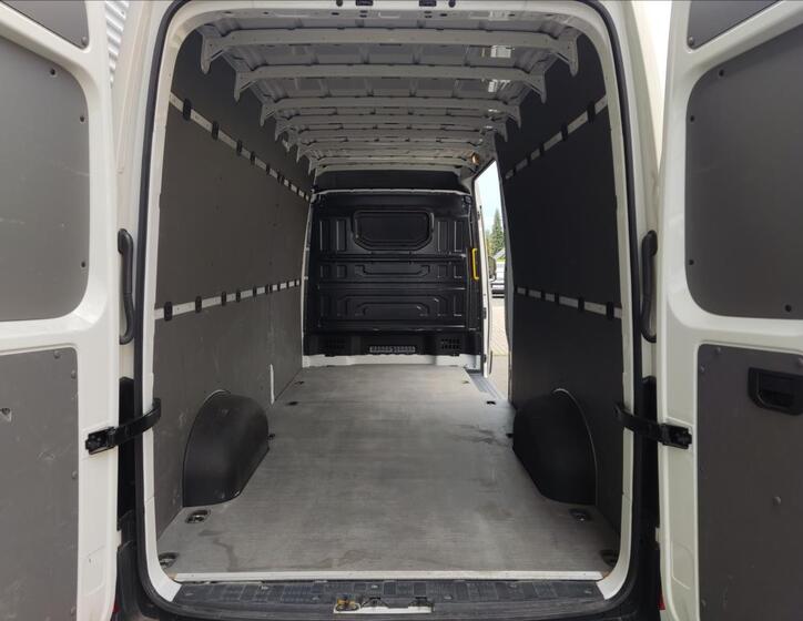 Volkswagen Crafter 21