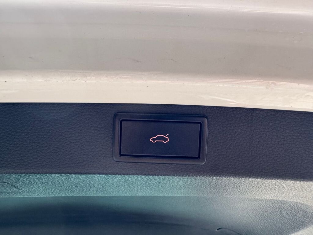 Škoda Karoq SUV 1,5 l 110 kw