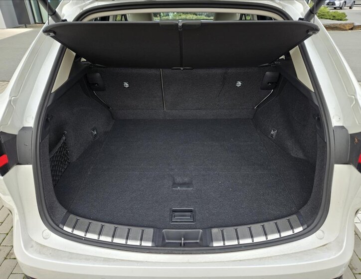 Lexus NX 450h plus SUV 2,5 l 227 kw