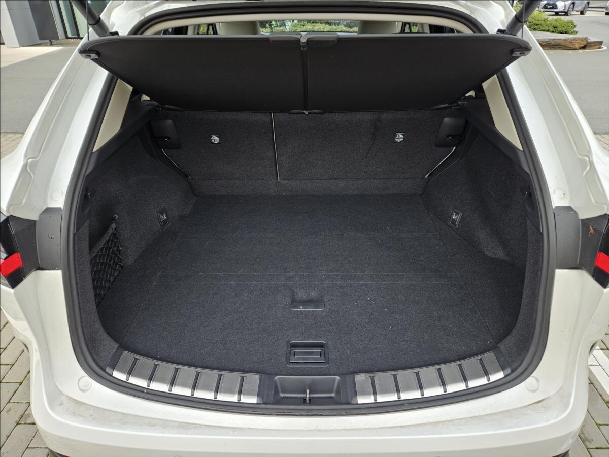 Lexus NX 450h plus SUV 2,5 l 227 kw