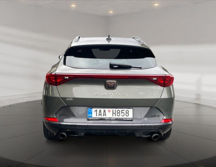Cupra Formentor 5
