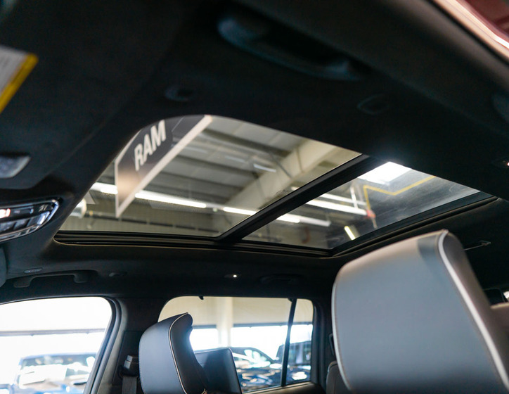 Jeep Grand Cherokee 47