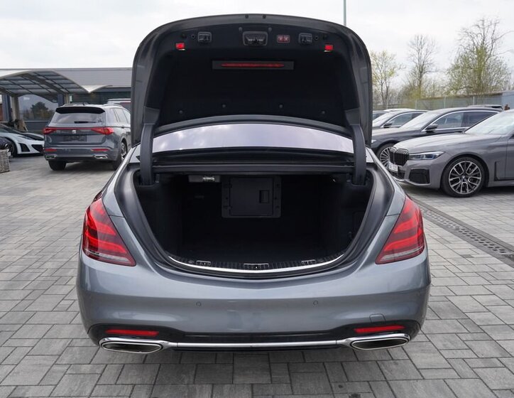 Mercedes-Benz Třídy S Sedan / Limuzína 4,0 l 345 kw