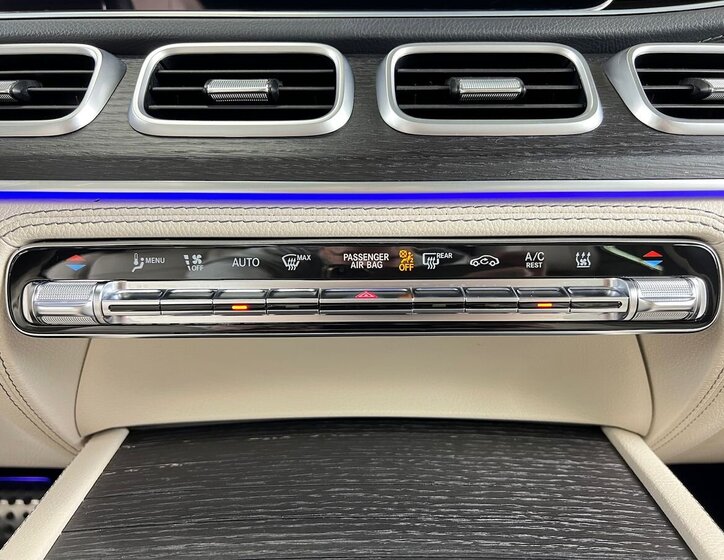 Mercedes-Benz GLS SUV / Terénní 4,0 l 360 kw