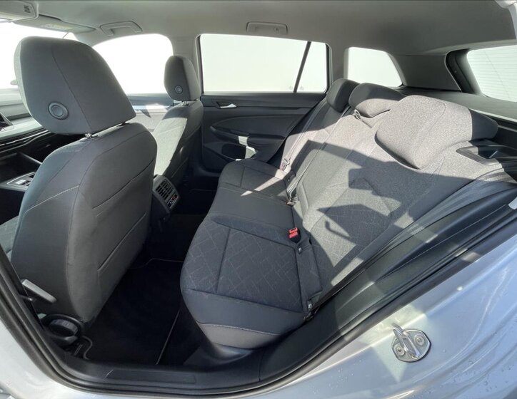 Volkswagen Golf Kombi 1,5 l 110 kw