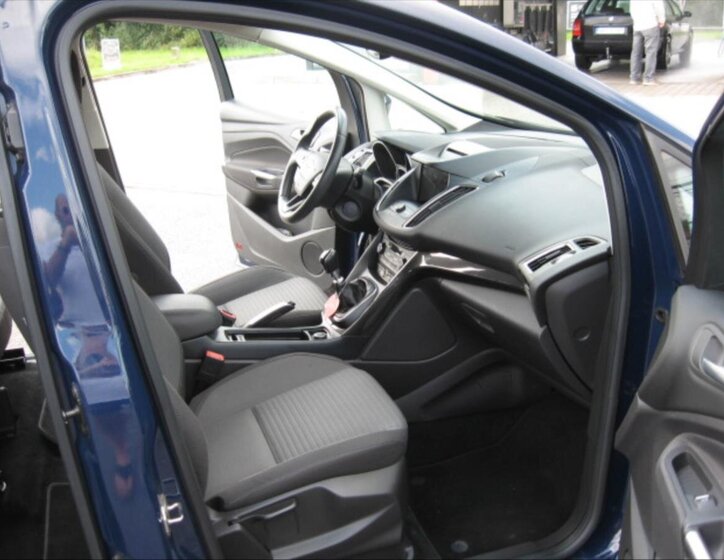 Ford Grand C-MAX Kombi 999,0 74 kw