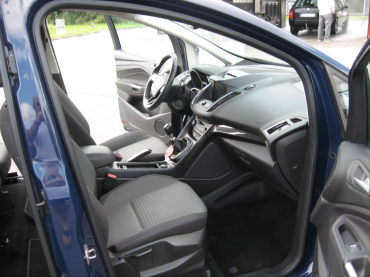 Ford Grand C-MAX Kombi 999,0 74 kw