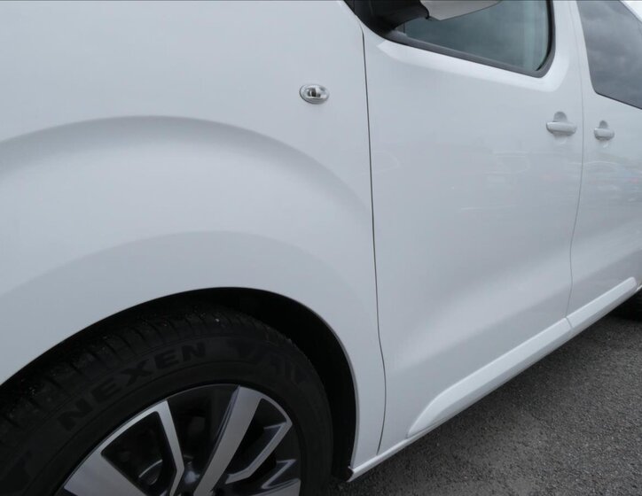 Toyota ProAce Verso 15