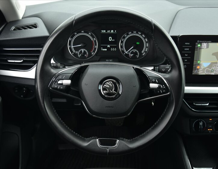 Škoda Scala Hatchback 999,0 81 kw