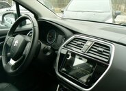 Suzuki SX4 S-Cross SUV / Terénní 1,4 l 103 kw