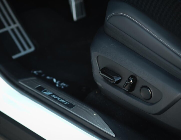 Lexus NX 450h plus 8