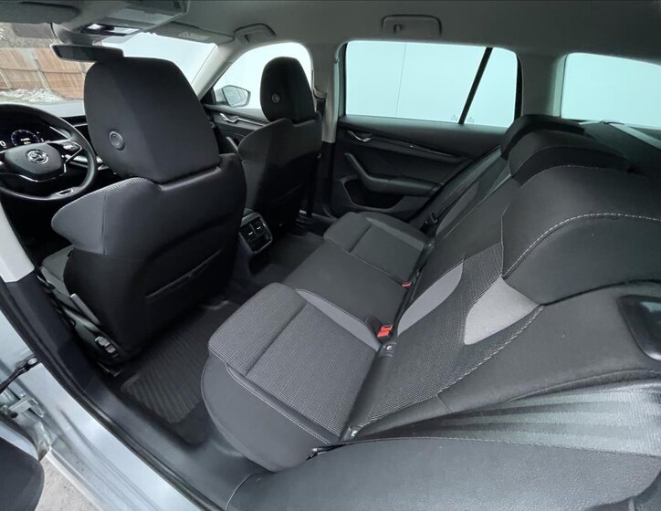 Škoda Octavia Kombi 2,0 l 85 kw