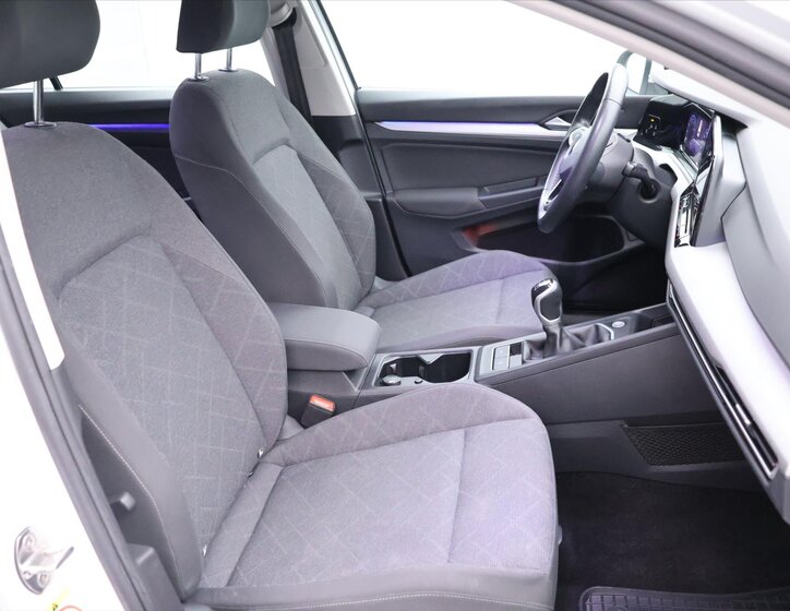 Volkswagen Golf Kombi 999,0 81 kw