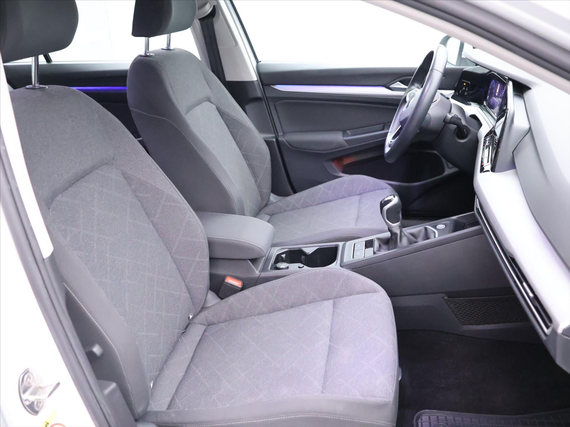 Volkswagen Golf Kombi 999,0 81 kw