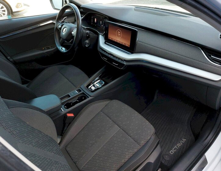 Škoda Octavia Kombi 2,0 l 85 kw