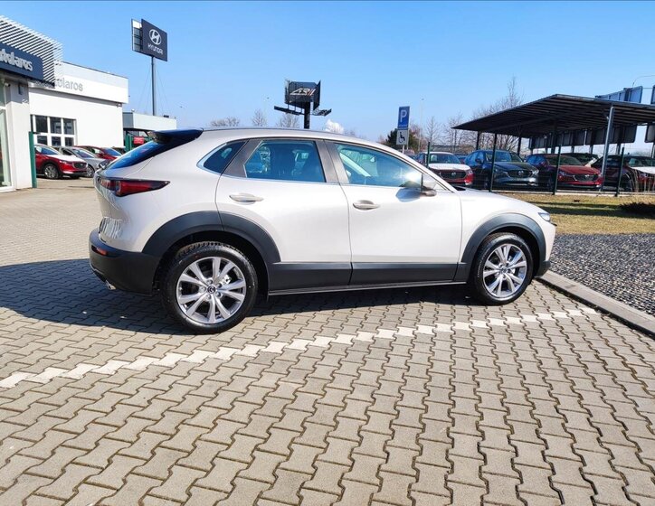 Mazda CX-30 SUV / Terénní 2,5 l 103 kw